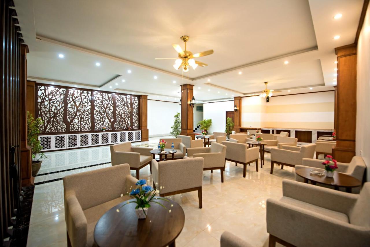 Premier Vang Vieng Hotel Exterior foto